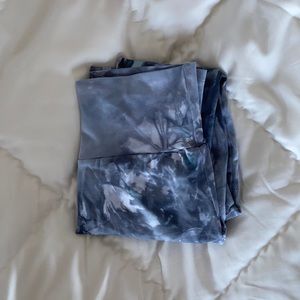 black white and gray leggings